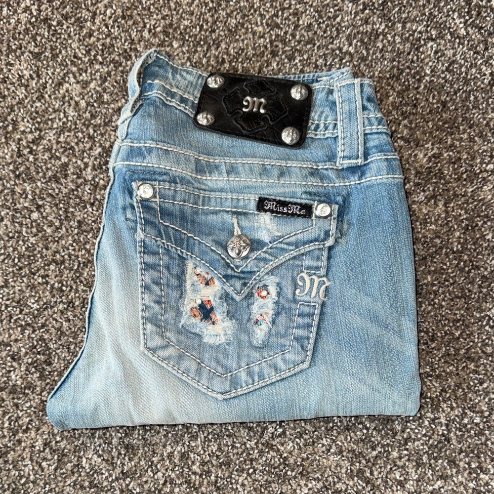 Women’s MissMe Cuffed Capris